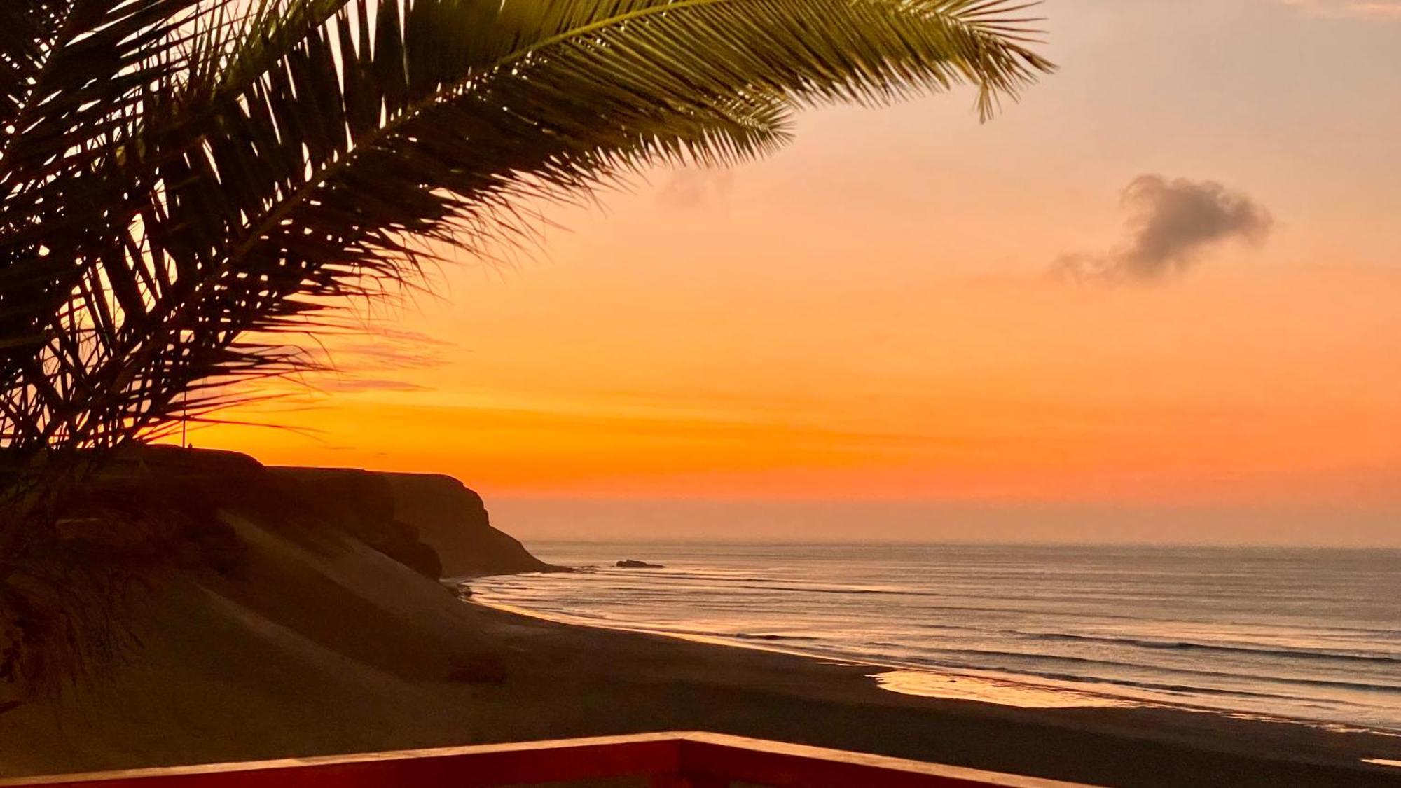 Family Surf Chicama Hotell Puerto Chicama Exteriör bild